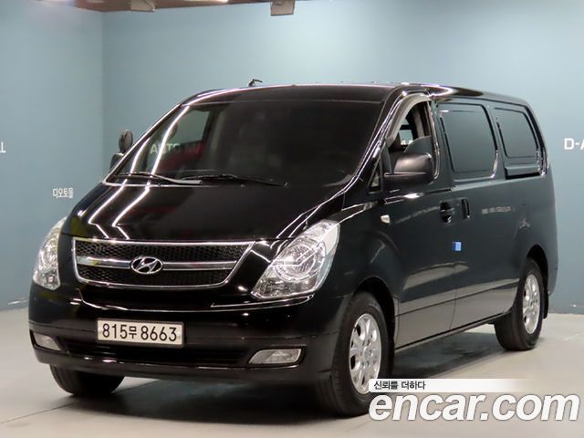 Hyundai Starex 2016 — photo 1