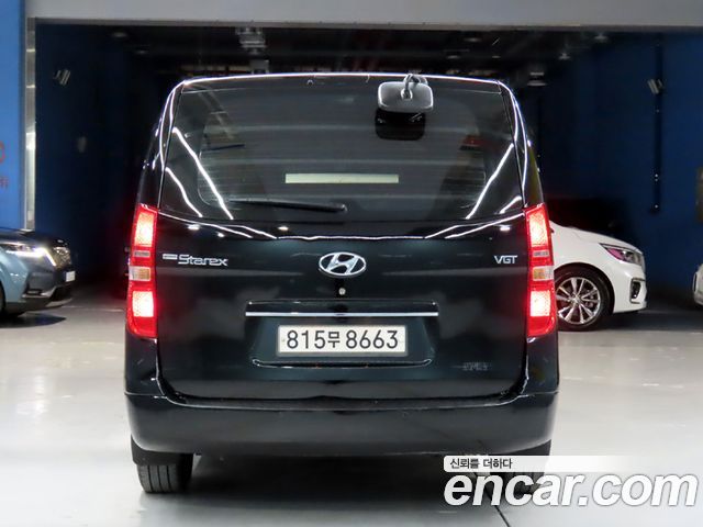 Hyundai Starex 2016 — photo 3