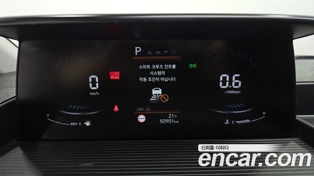 Hyundai Staria 2022 — photo 11