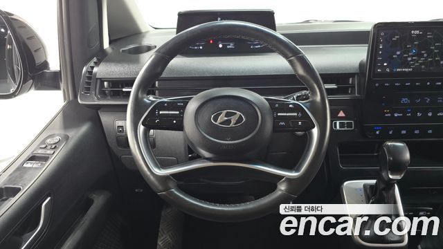 Hyundai Staria 2022 — photo 19