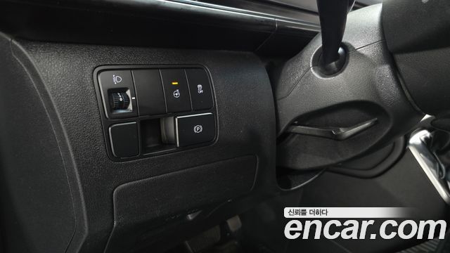Hyundai Staria 2022 — photo 25