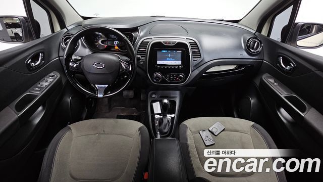 Renault Korea QM3 2014 — photo 10