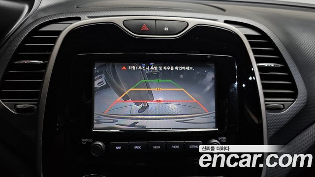 Renault Korea QM3 2014 — photo 21