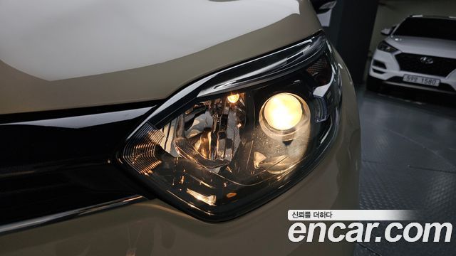 Renault Korea QM3 2014 — photo 8