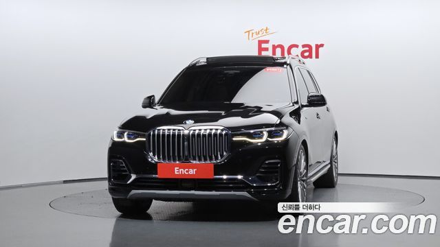 BMW X7 2020 — photo 3
