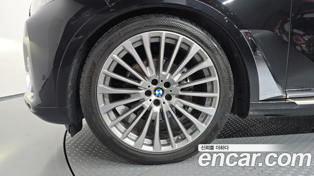 BMW X7 2020 — photo 5