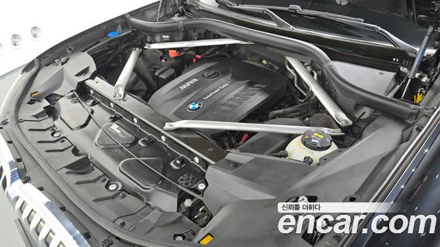 BMW X7 2020 — photo 6