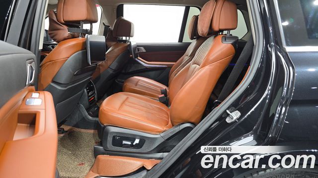 BMW X7 2020 — photo 18