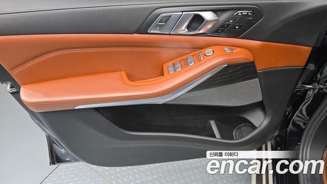 BMW X7 2020 — photo 14