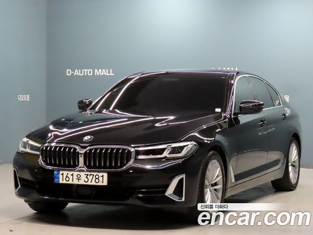 BMW 5-Series 2021 — photo 1