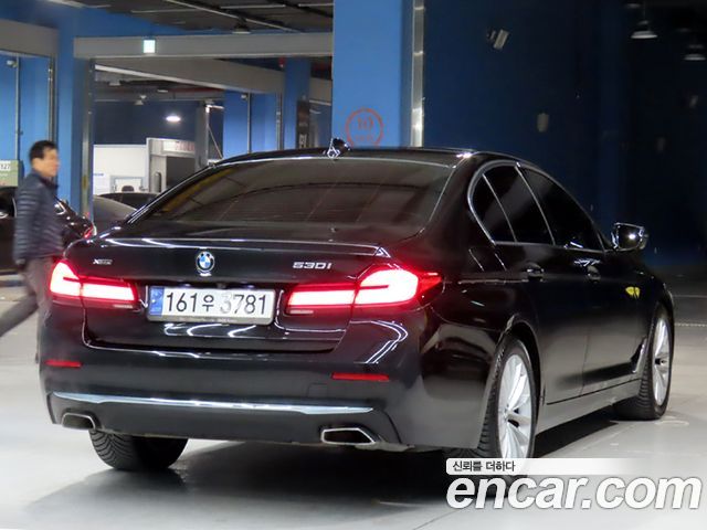 BMW 5-Series 2021 — photo 4