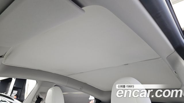 Tesla Model Y 2024 — photo 23