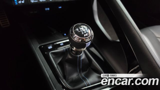 Hyundai AVANTE 2024 — photo 12