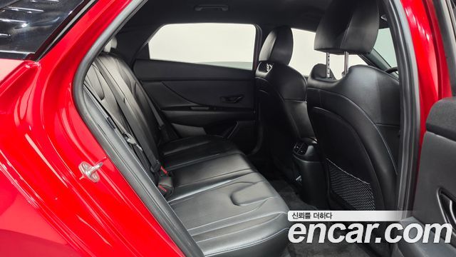Hyundai AVANTE 2024 — photo 17