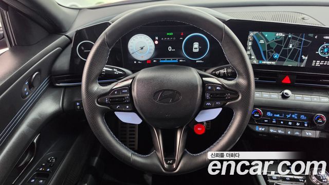 Hyundai AVANTE 2024 — photo 19