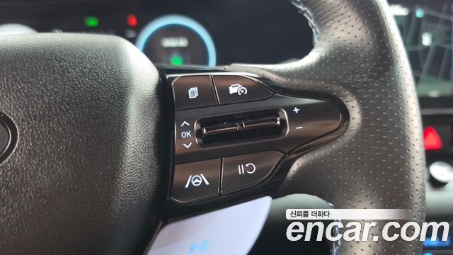 Hyundai AVANTE 2024 — photo 23