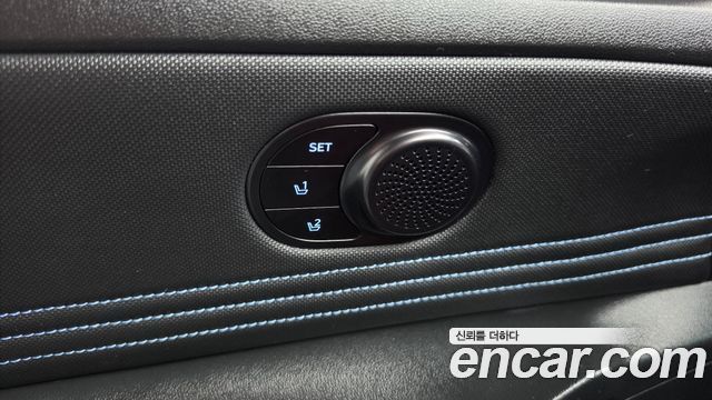 Hyundai AVANTE 2024 — photo 31