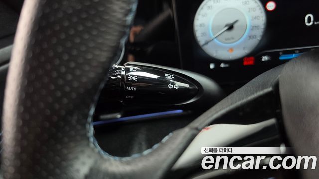 Hyundai AVANTE 2024 — photo 33