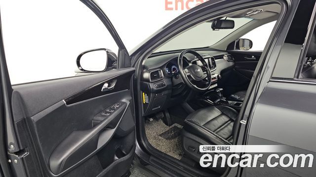 Kia Sorento 2018 — photo 13
