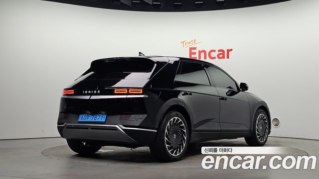 Hyundai Ioniq5 2023 — photo 2