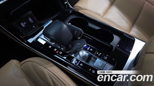 Kia K7 2020 — photo 12