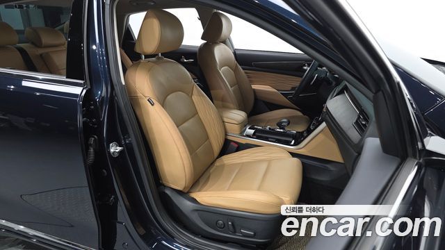 Kia K7 2020 — photo 16