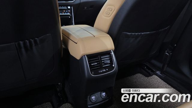 Kia K7 2020 — photo 32