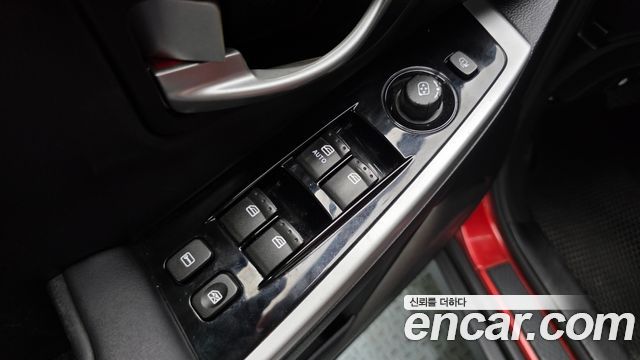 KG Mobility KORANDO 2014 — photo 13