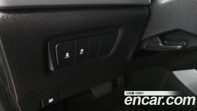 KG Mobility KORANDO 2014 — photo 14