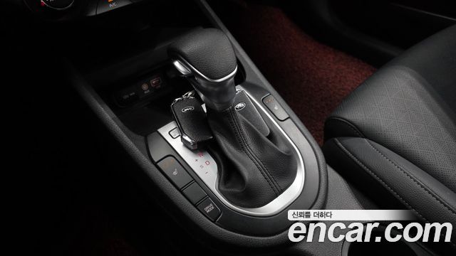 Kia K3 2019 — photo 12