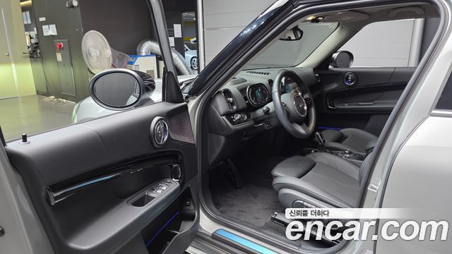 Mini Countryman 2023 — photo 13