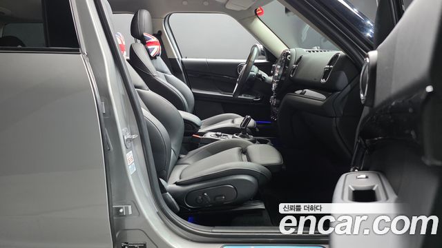 Mini Countryman 2023 — photo 16
