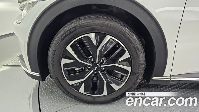 Kia EV6 2022 — photo 5