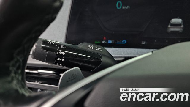 Kia EV6 2022 — photo 24