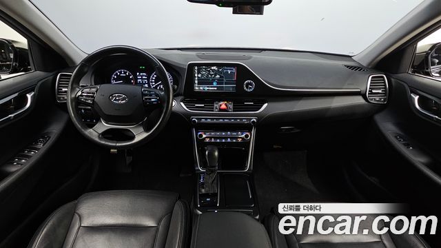Hyundai Grandeur 2017 — photo 7