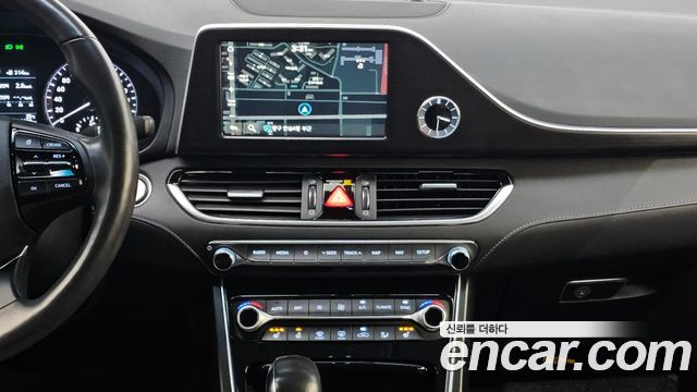 Hyundai Grandeur 2017 — photo 15