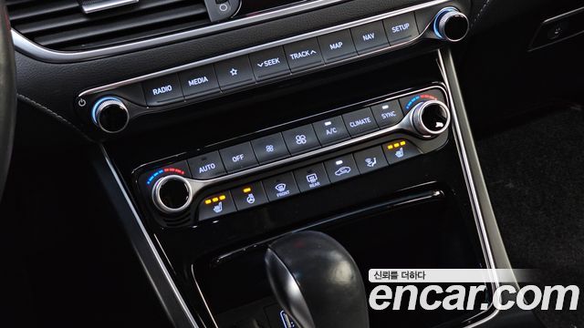 Hyundai Grandeur 2017 — photo 19