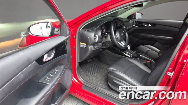 Kia K3 2019 — photo 13