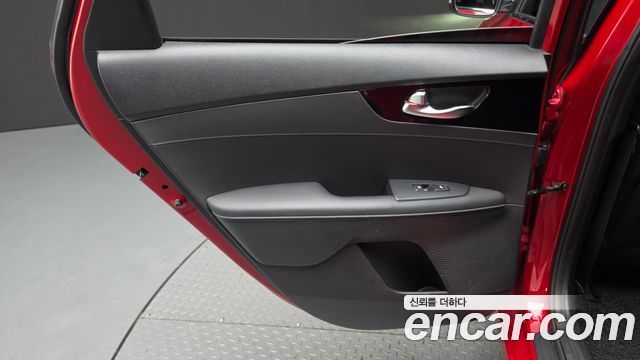 Kia K3 2019 — photo 15
