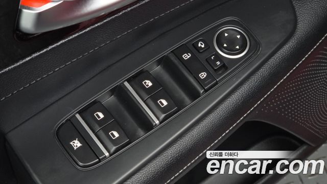 Kia K3 2019 — photo 28