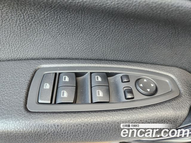 BMW 1-Series 2015 — photo 13