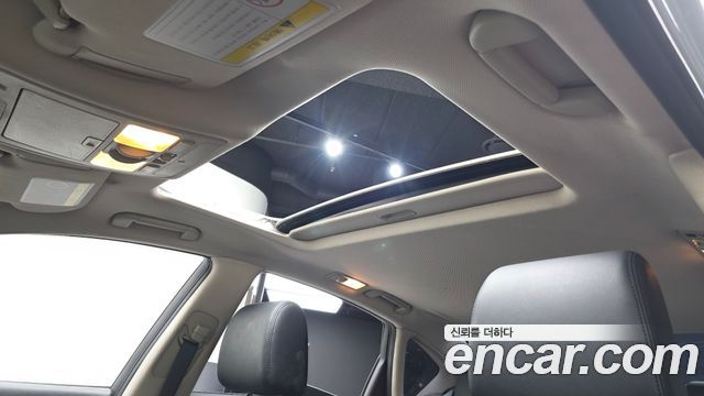Infiniti M 2009 — photo 18