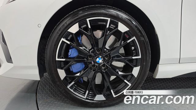 BMW 1-Series 2026 — photo 5