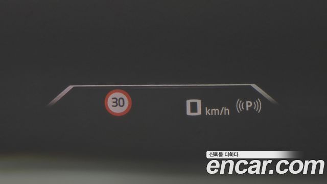 BMW 1-Series 2026 — photo 30