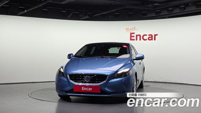 Volvo V40 2015 — photo 3