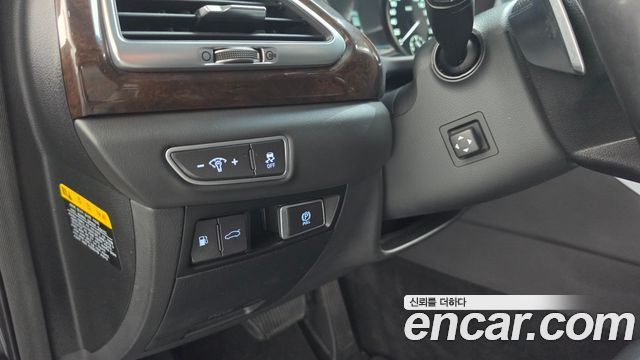 Genesis EQ900 2016 — photo 17