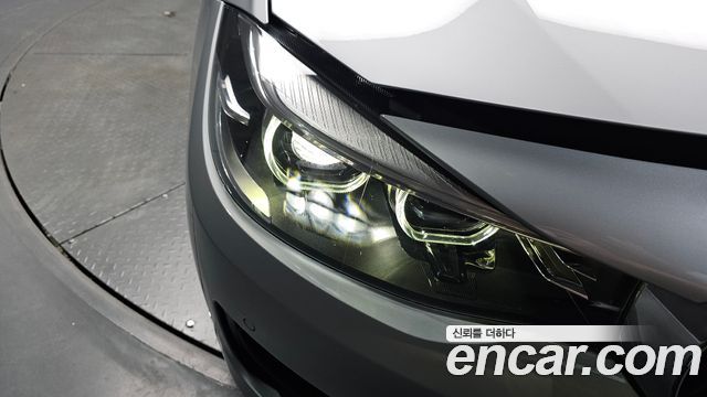 BMW Gran Turismo 2018 — photo 8