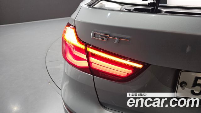 BMW Gran Turismo 2018 — photo 9