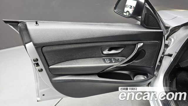BMW Gran Turismo 2018 — photo 14