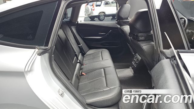 BMW Gran Turismo 2018 — photo 16